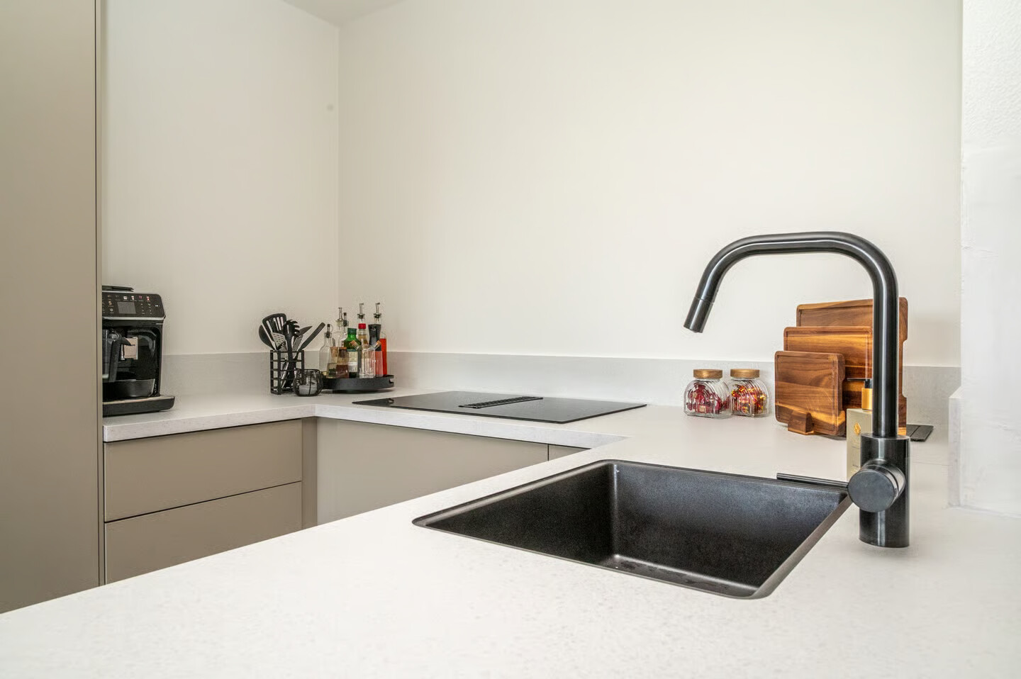 Appartement te koop: Tolhuis 6671, Nijmegen