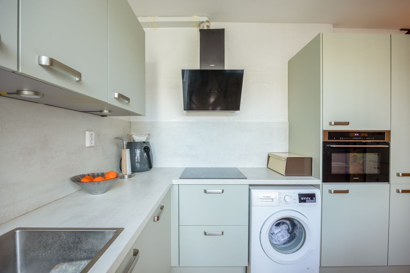Tussenwoning te koop: Zwanenveld 1518, Nijmegen