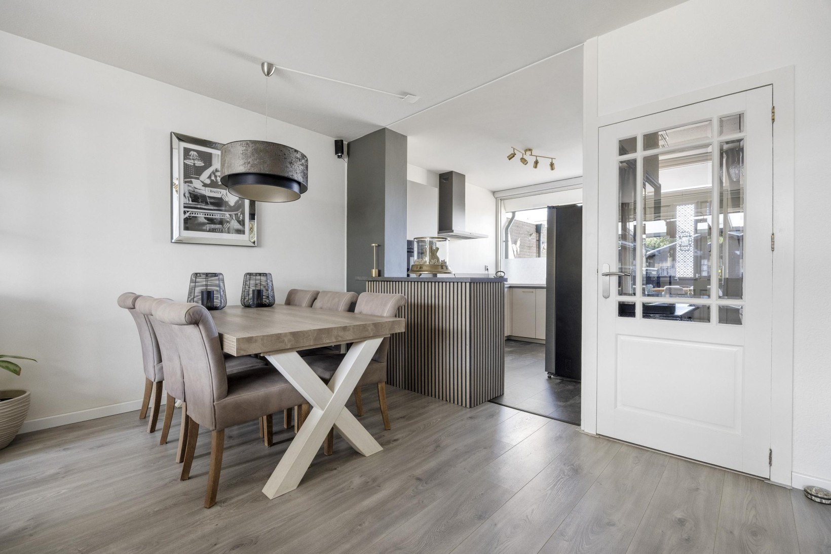 Tussenwoning te koop: Zwanenveld 3518, Nijmegen