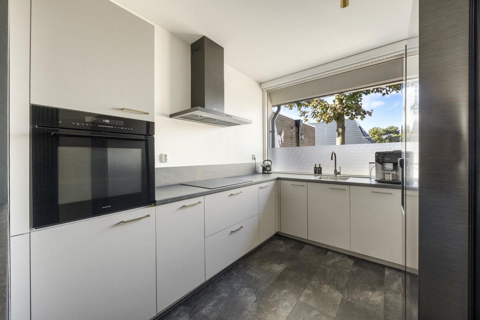 Tussenwoning te koop: Zwanenveld 3518, Nijmegen