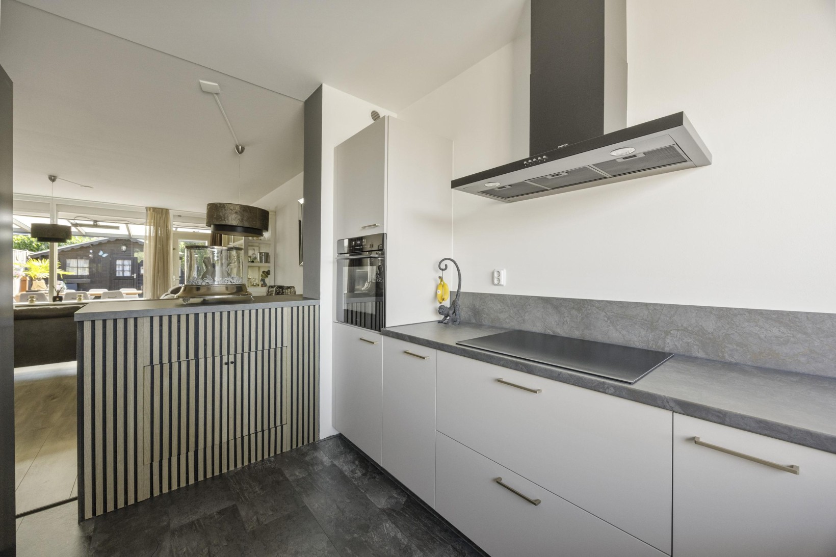 Tussenwoning te koop: Zwanenveld 3518, Nijmegen