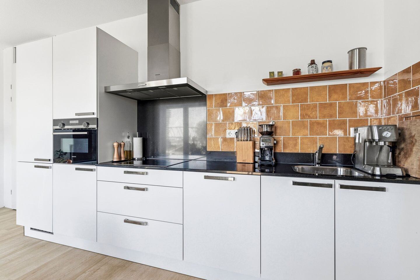 Appartement te koop: Waalbandijk 233, Nijmegen