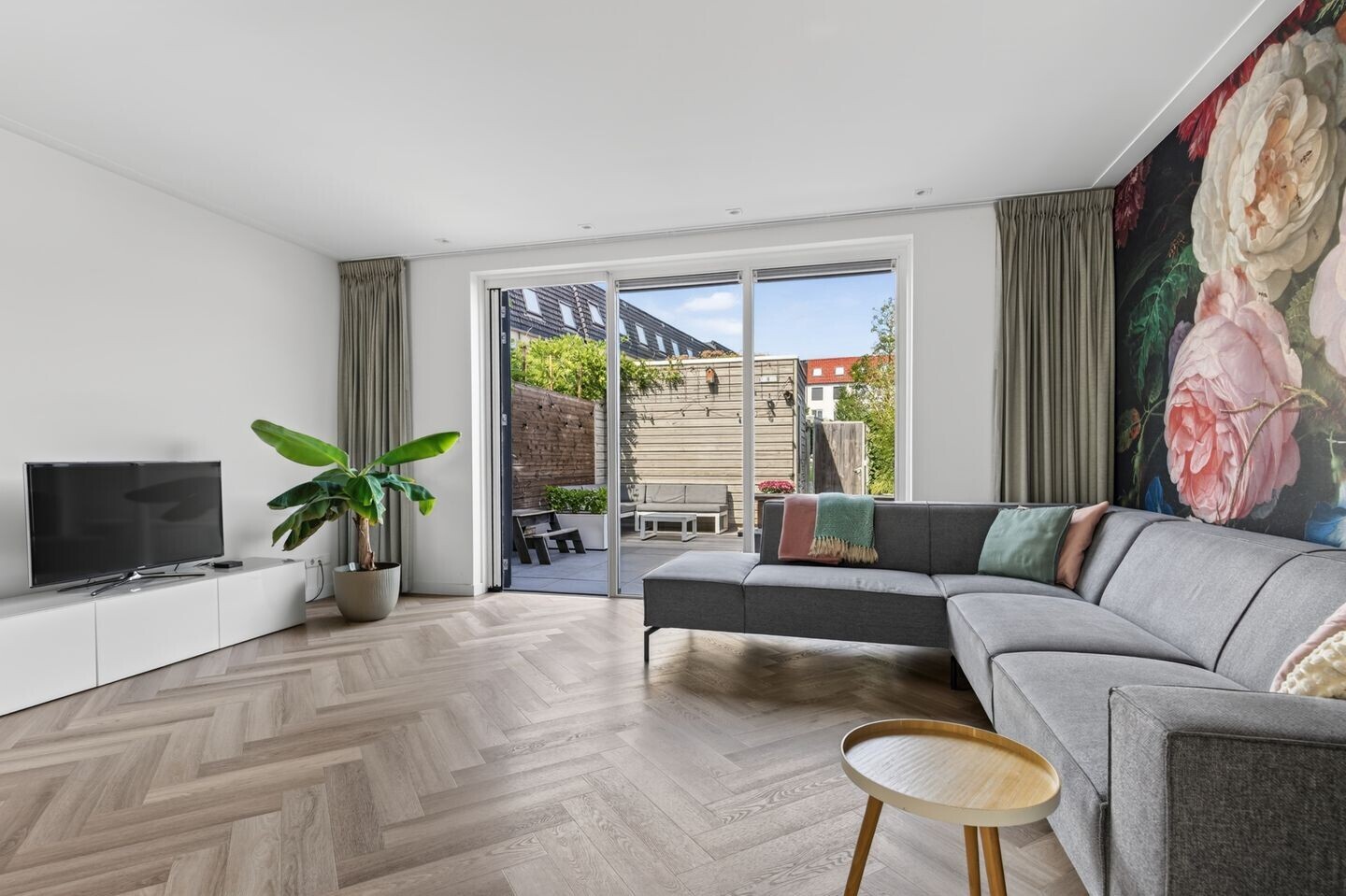 Tussenwoning te koop: Weurtseweg 260, Nijmegen