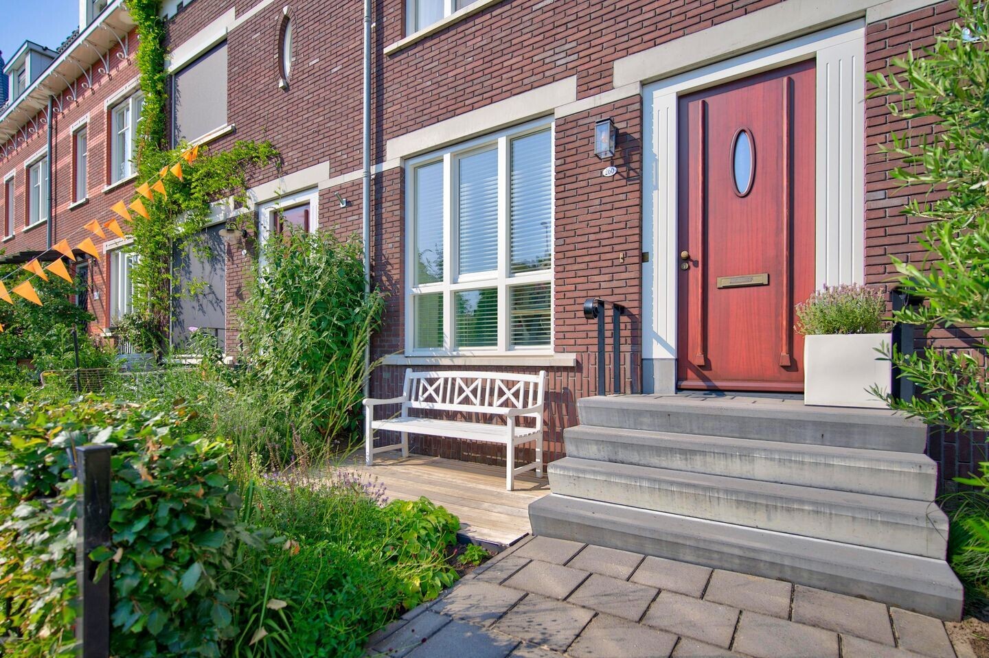 Tussenwoning te koop: Weurtseweg 260, Nijmegen
