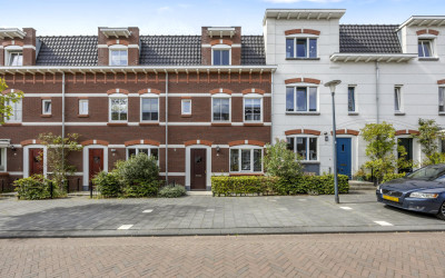 Albert Trouwborststraat 13