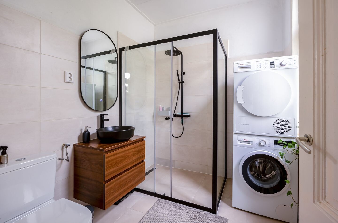 Appartement te koop: Koninginnelaan 215, Nijmegen