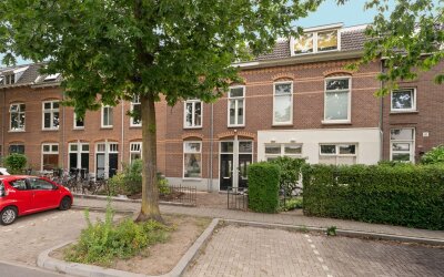 Koninginnelaan 225
