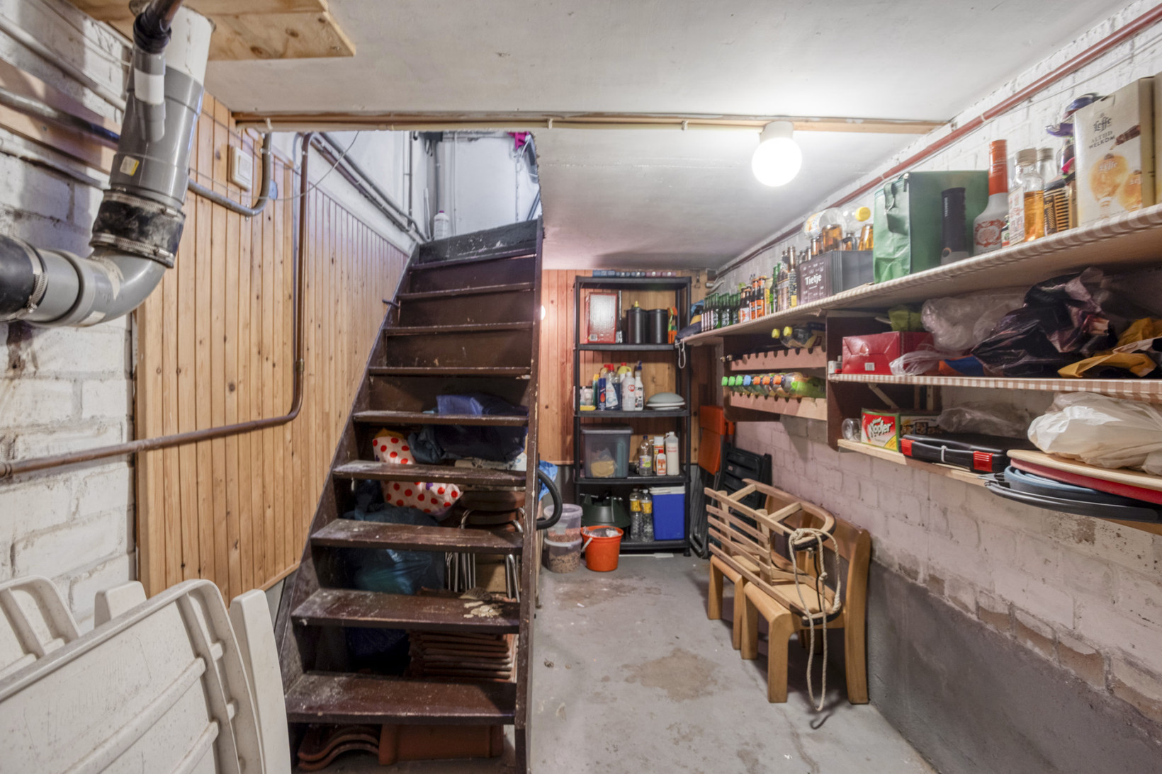 Tussenwoning te koop: Ananasstraat 12, Nijmegen
