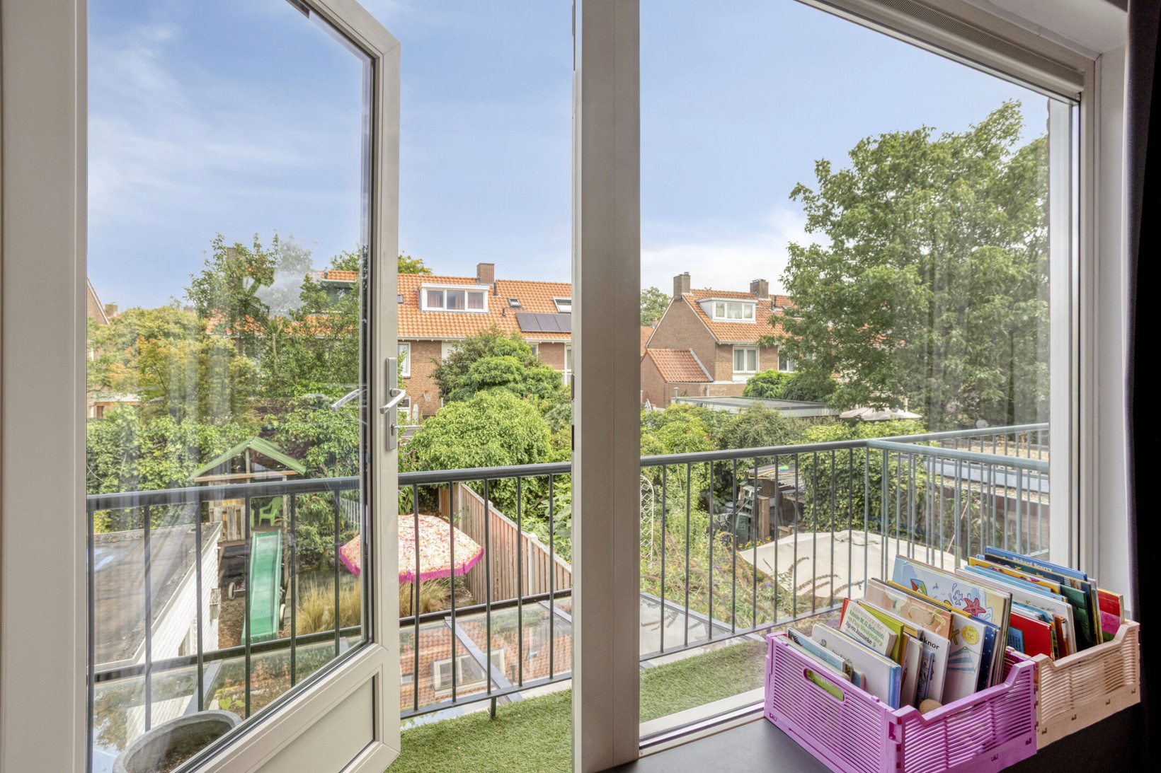 Tussenwoning te koop: Ananasstraat 12, Nijmegen
