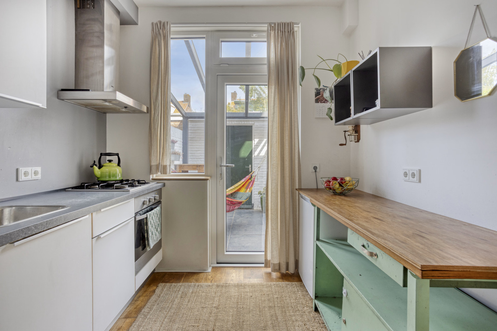 Tussenwoning te koop: Ananasstraat 12, Nijmegen