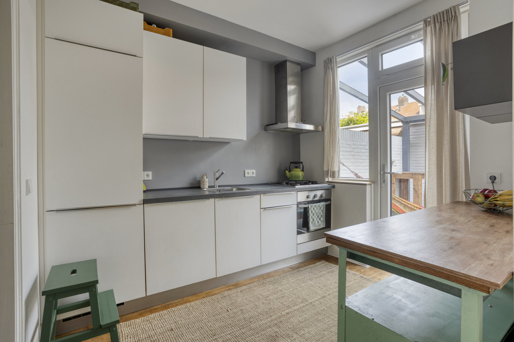 Tussenwoning te koop: Ananasstraat 12, Nijmegen