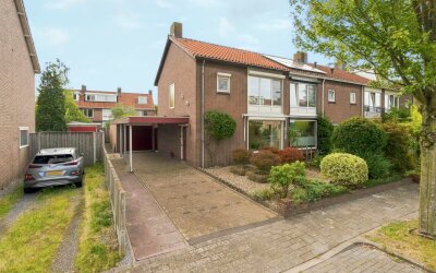Ananasstraat 16