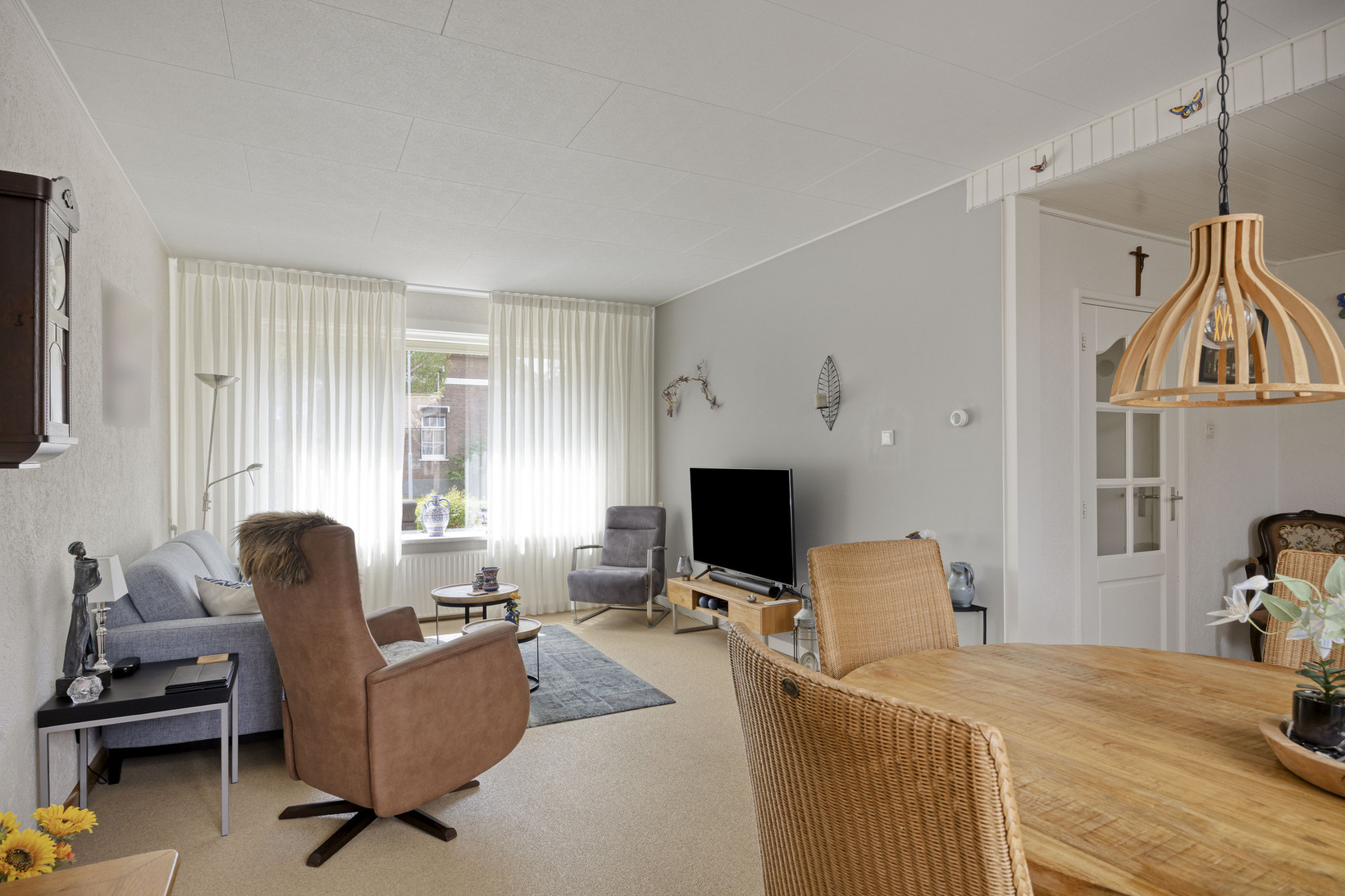 Tussenwoning te koop: Thomas van Heereveldstraat 26, Weurt