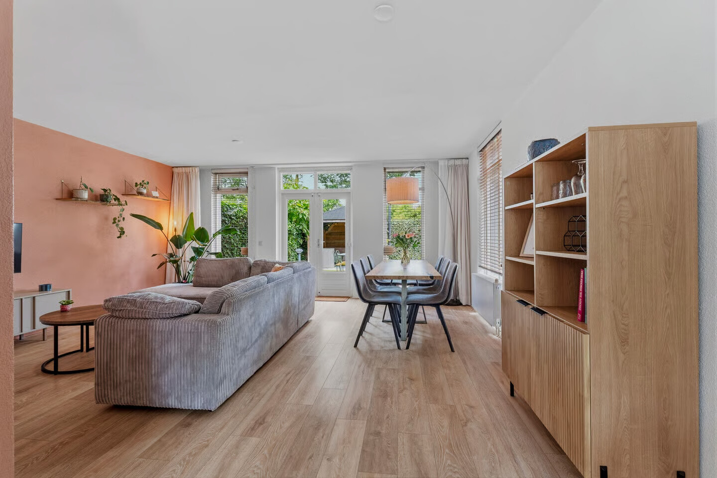 Tussenwoning te koop: Mariënweerd 34, Weurt