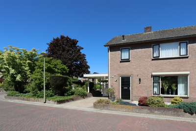 Kruispad 12