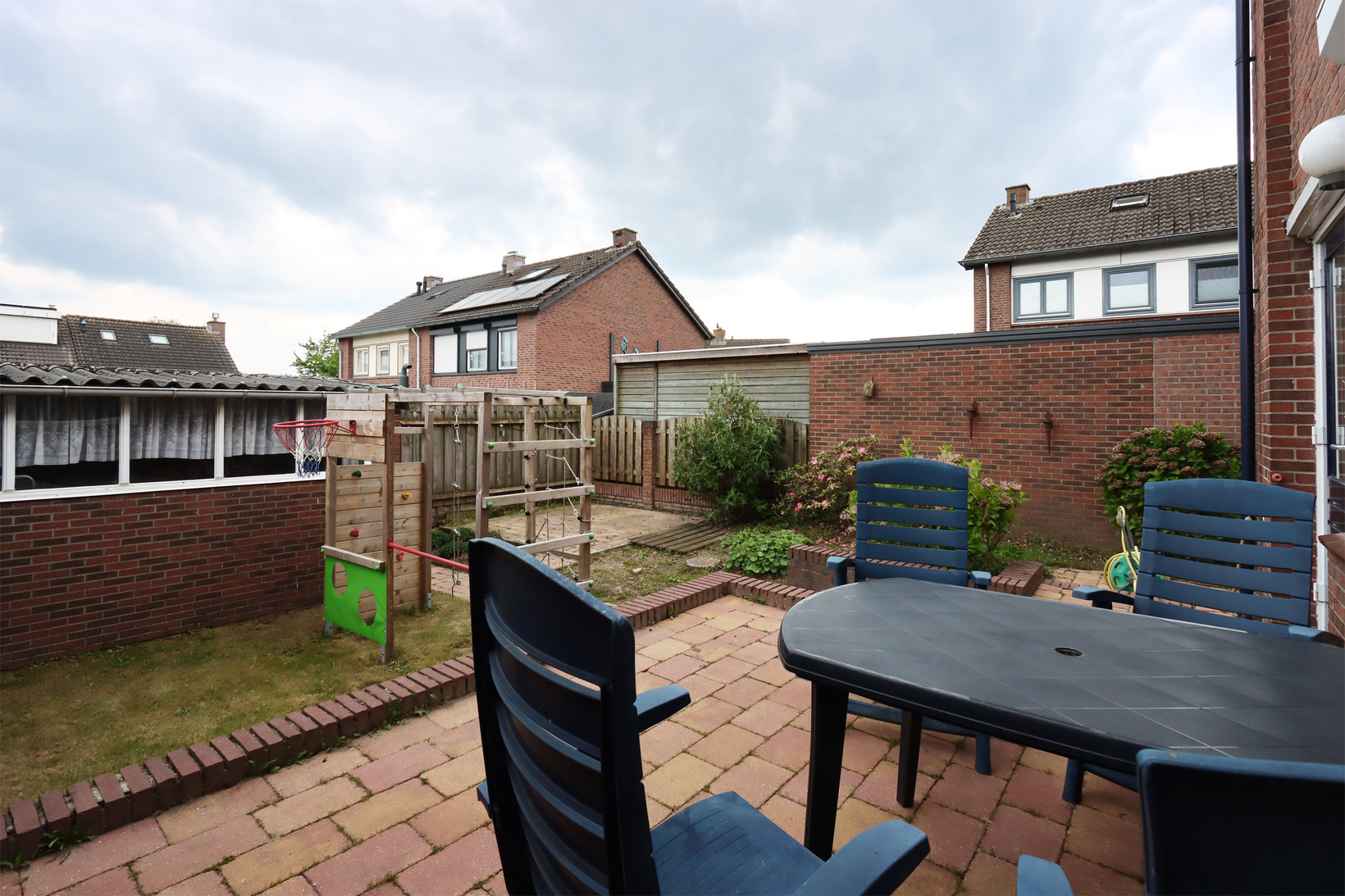 Hoekwoning te koop: Heidebloemstraat 28, Groesbeek