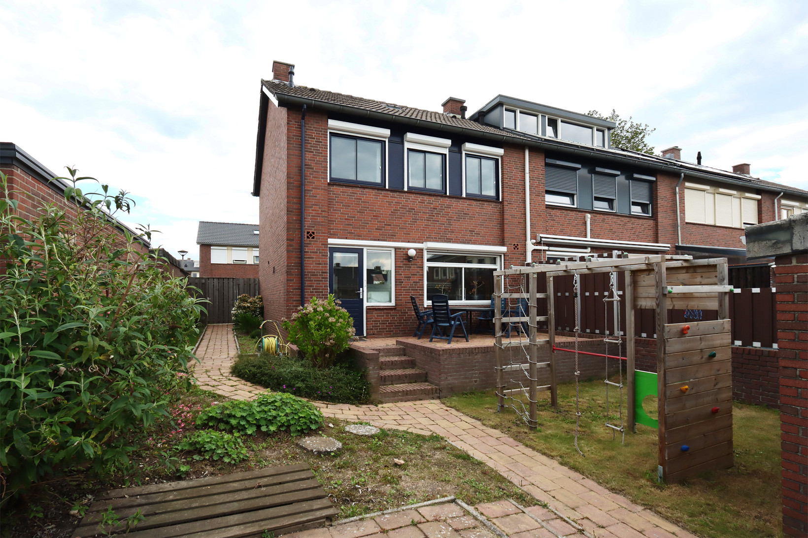 Hoekwoning te koop: Heidebloemstraat 28, Groesbeek