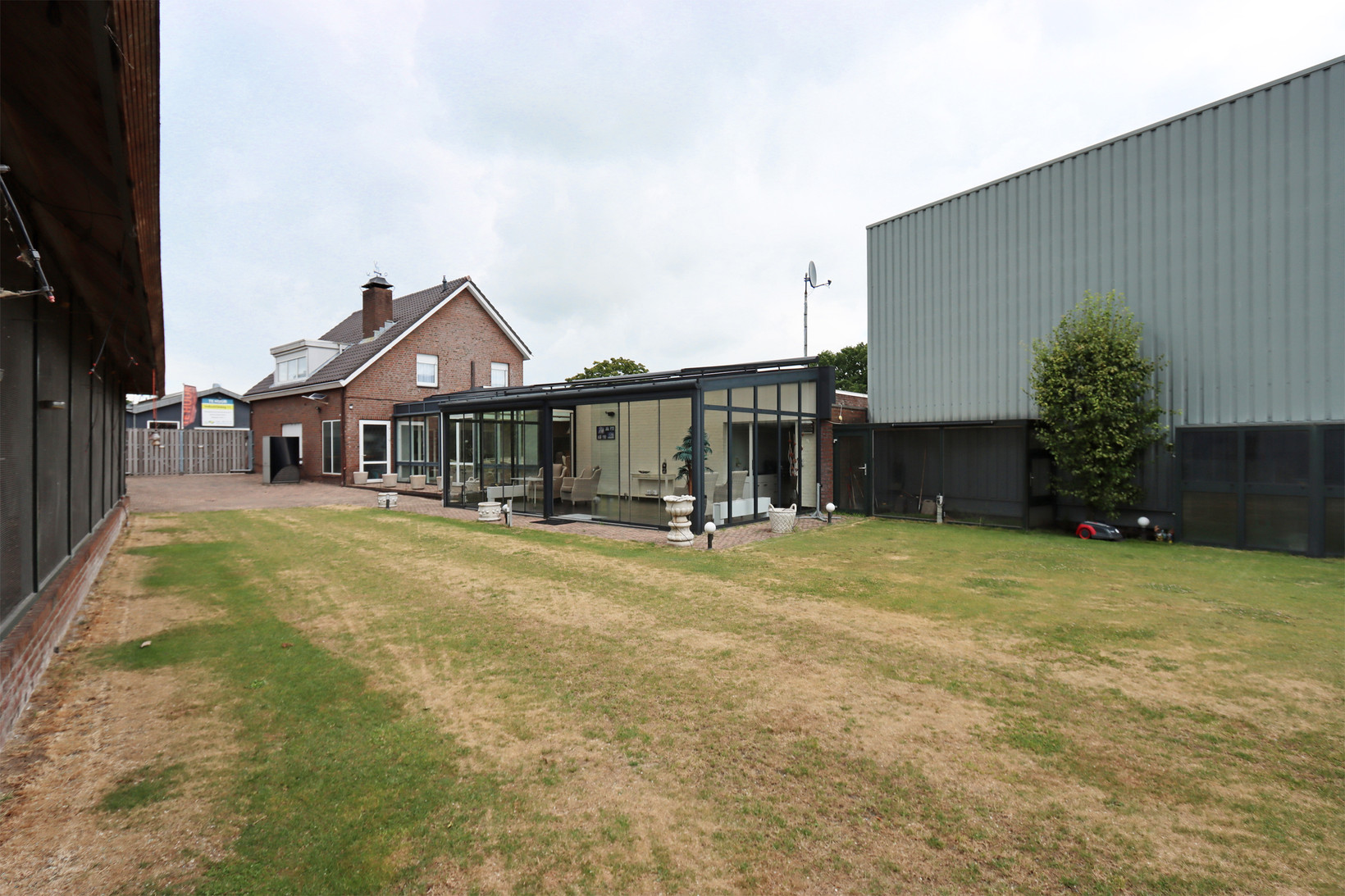 Vrijstaande woning te koop: Industrieweg 8, Groesbeek