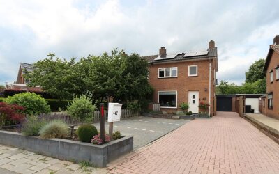 Kruksebaan 42