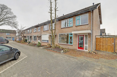 Burgemeester Hermsenstraat 39