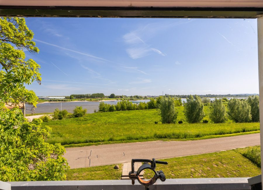 Vrijstaande woning te koop: Rijndijk 28, Millingen Aan De Rijn