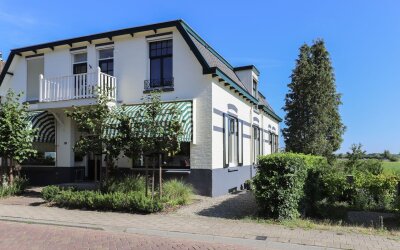Rijksstraatweg 93