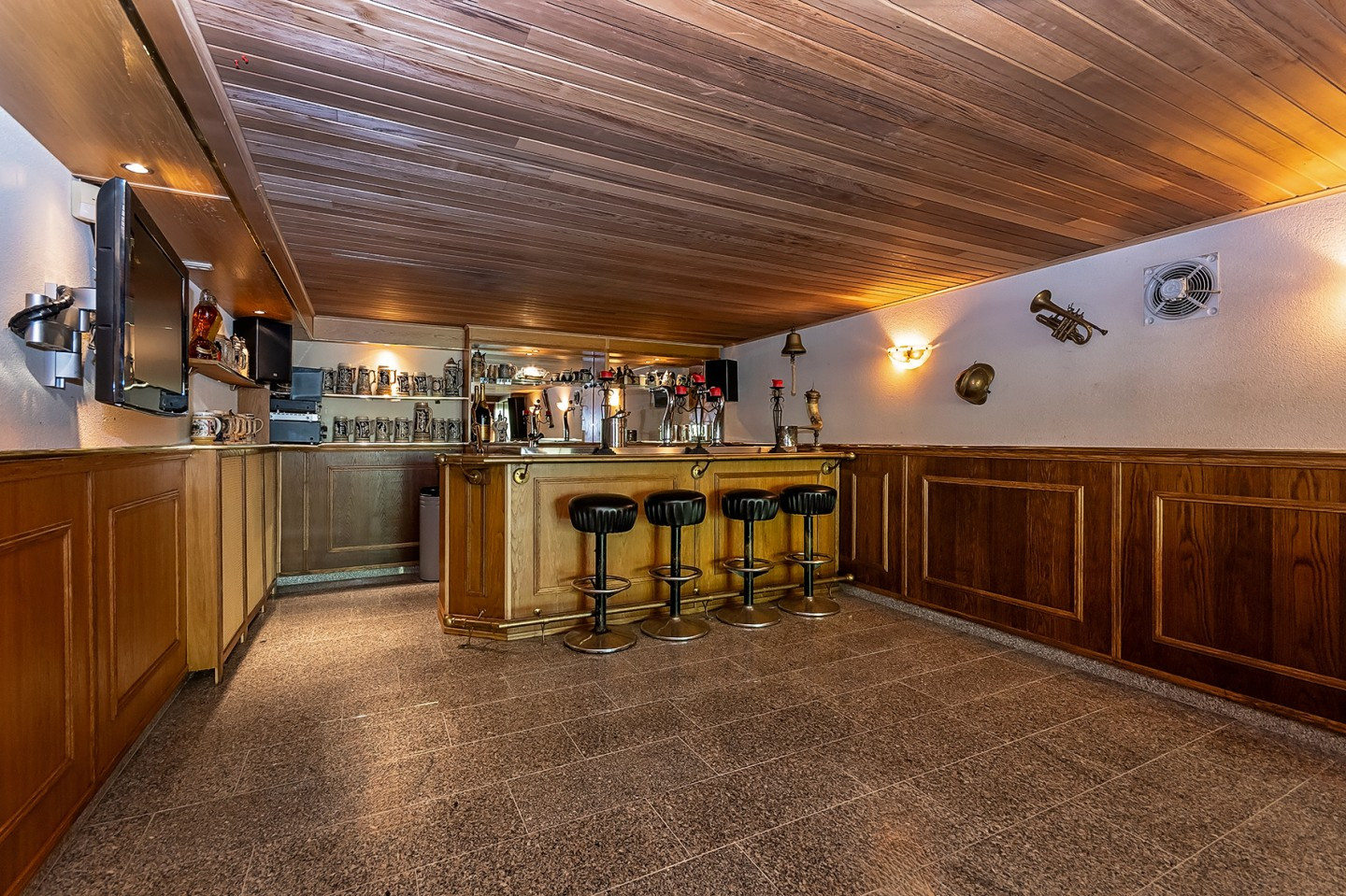 Vrijstaande woning te koop: Rijksstraatweg 361, Beek