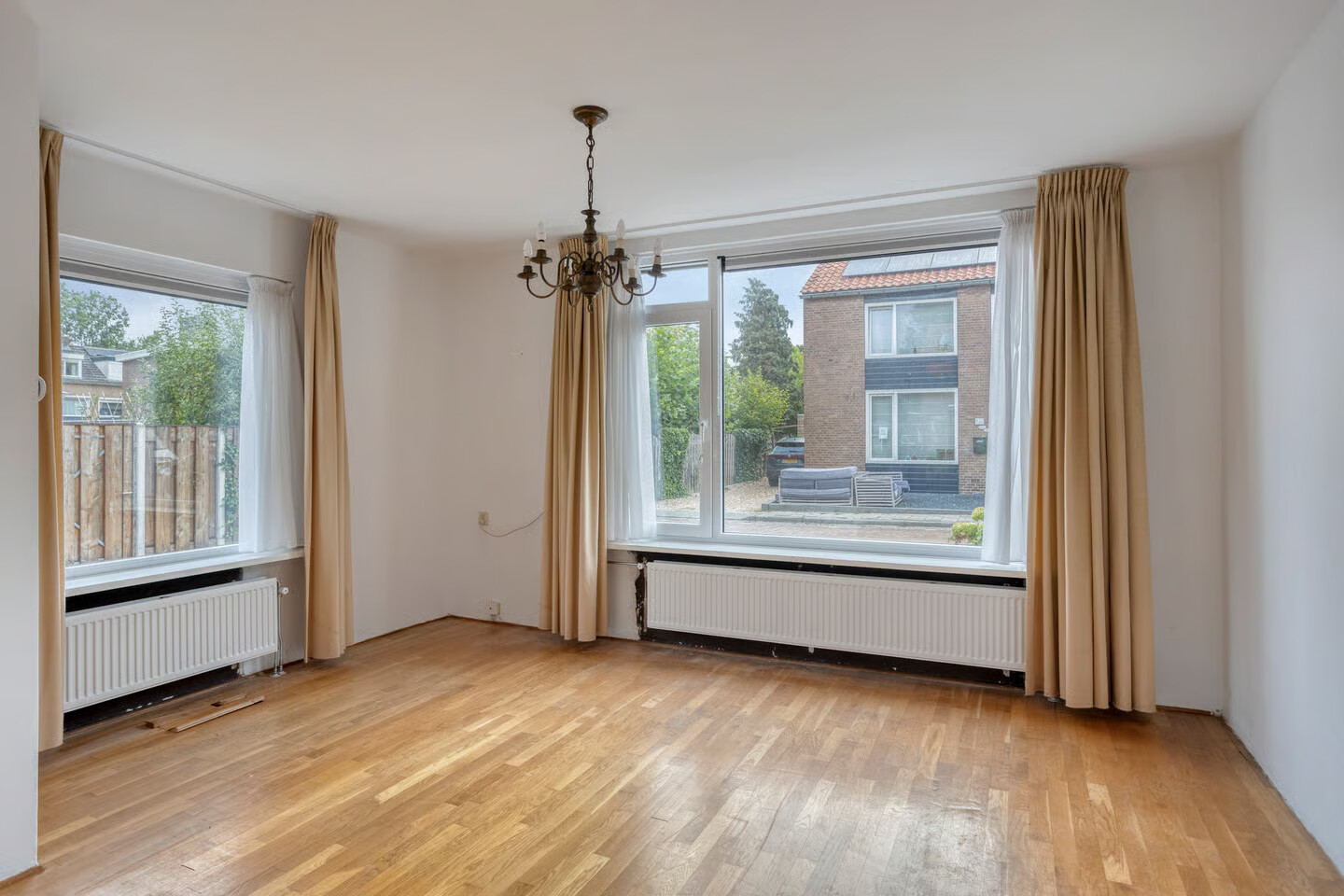 Hoekwoning te koop: Lijsterbesstraat 2, Beek