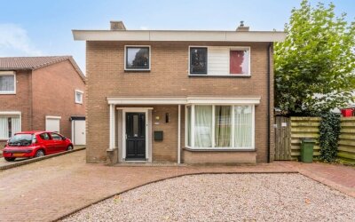 Prins Bernhardstraat 10