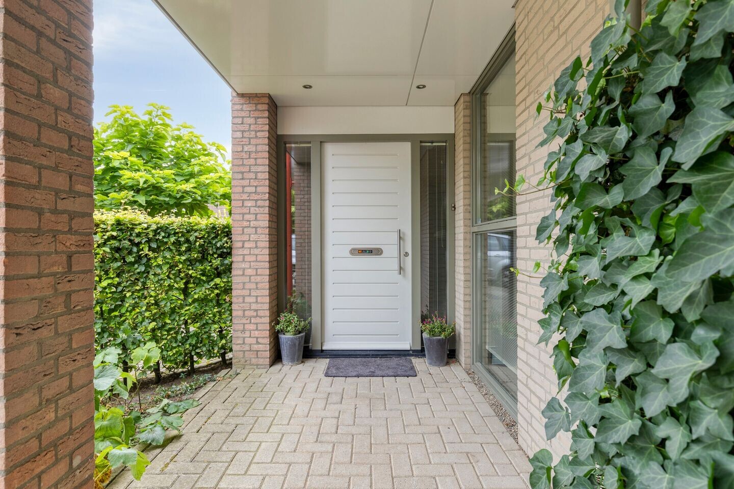 Tussenwoning te koop: Loeffenstraat 40, Ooij