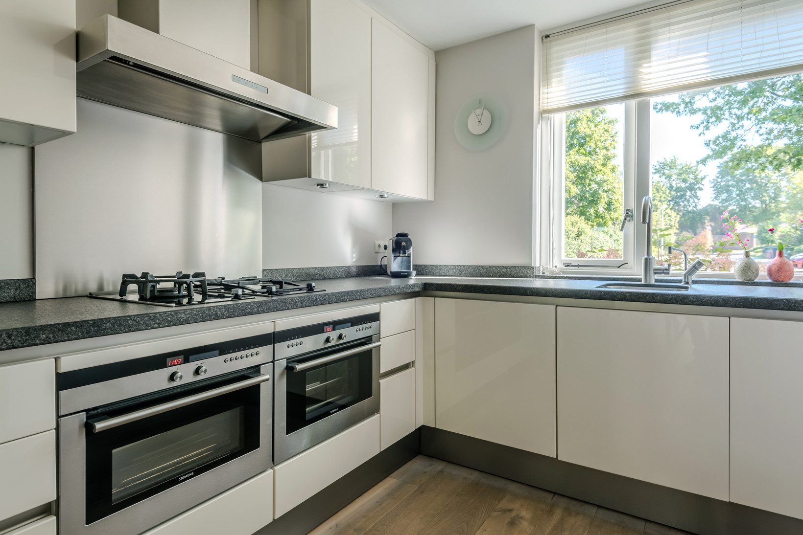 Twee-onder-één-kap te koop: Kloostertuin 6, Molenhoek