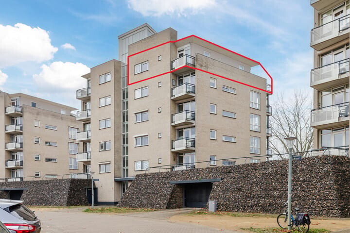 Appartement te koop: Maasstaete 73, Mook