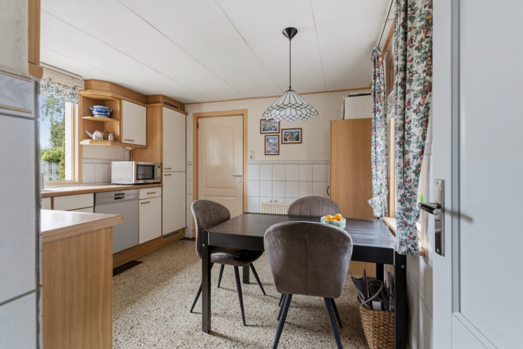 Twee-onder-één-kap te koop: Steendalerstraat 52, Gennep