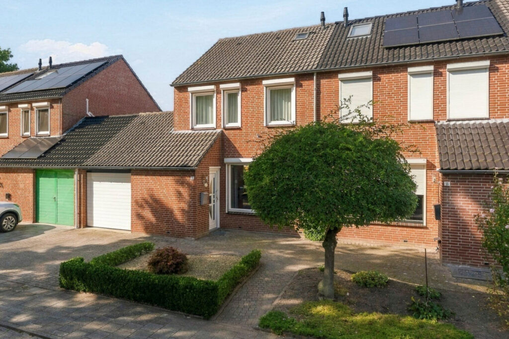 Tussenwoning te koop: Norbertplein 15, Gennep