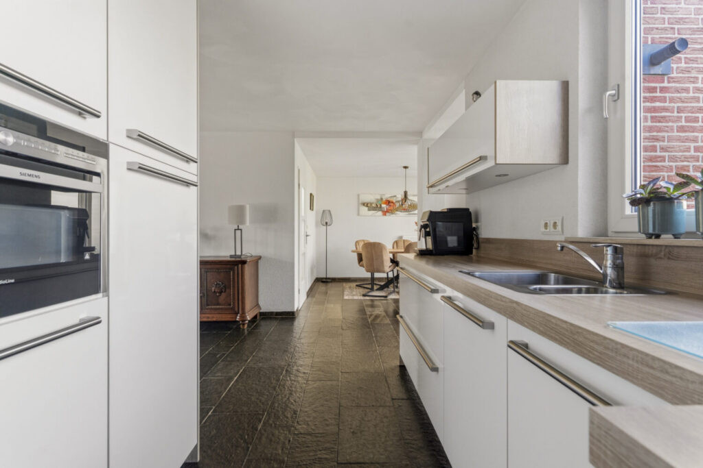 Tussenwoning te koop: Norbertplein 15, Gennep