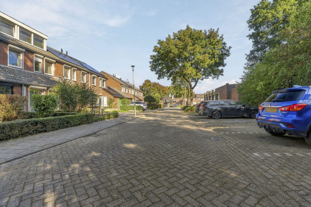 Tussenwoning te koop: Norbertplein 15, Gennep