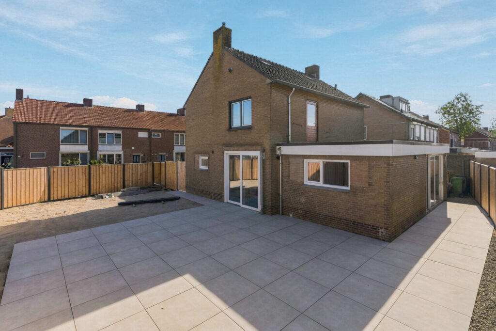 Vrijstaande woning te koop: Langeweg 198, Gennep