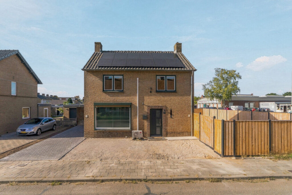 Vrijstaande woning te koop: Langeweg 198, Gennep
