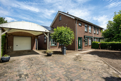 Oudebaan 48