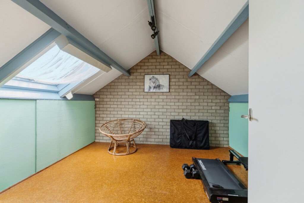 Twee-onder-één-kap te koop: Acaciastraat 16, Heijen