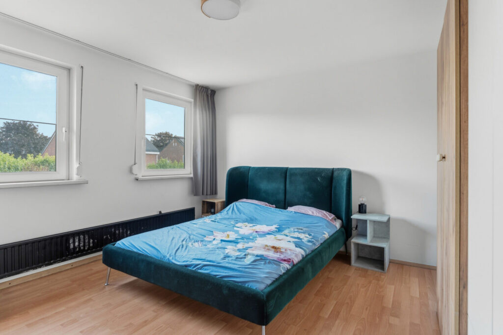Twee-onder-één-kap te koop: Acaciastraat 16, Heijen