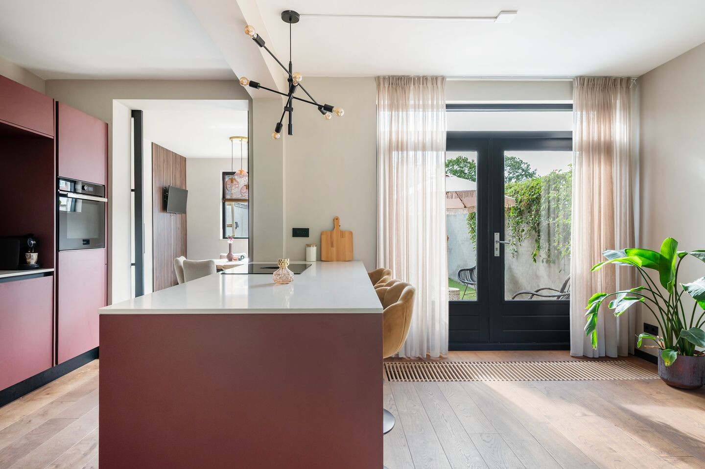 Tussenwoning te koop: Pauwstraat 31, Wijchen
