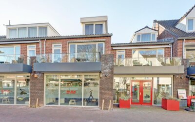 Spoorstraat 49-D