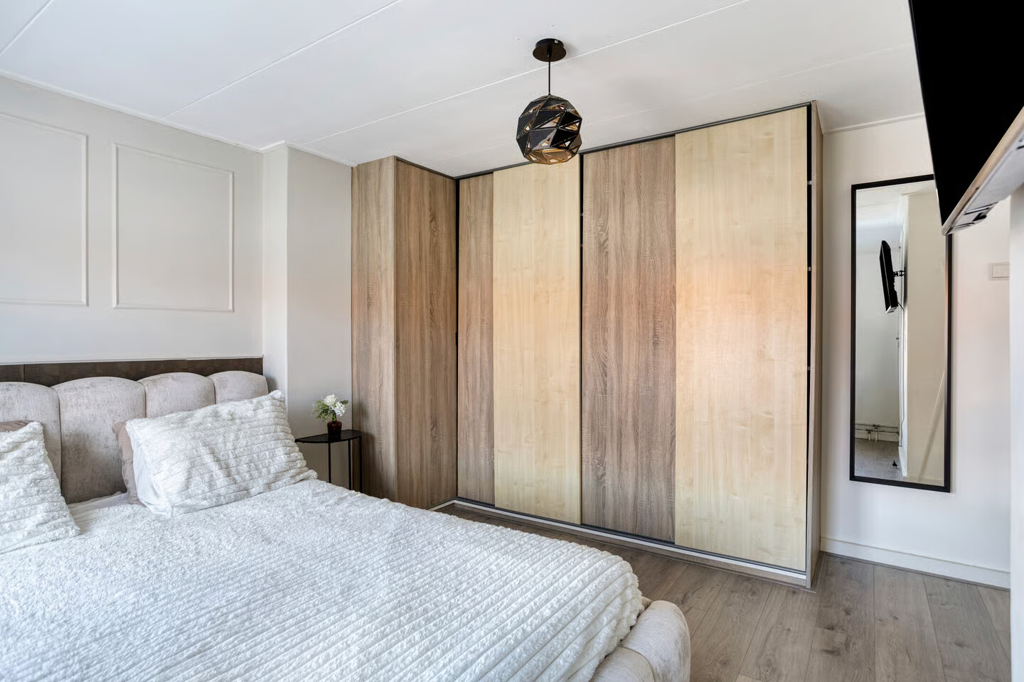 Tussenwoning te koop: Leostraat 5, Wijchen
