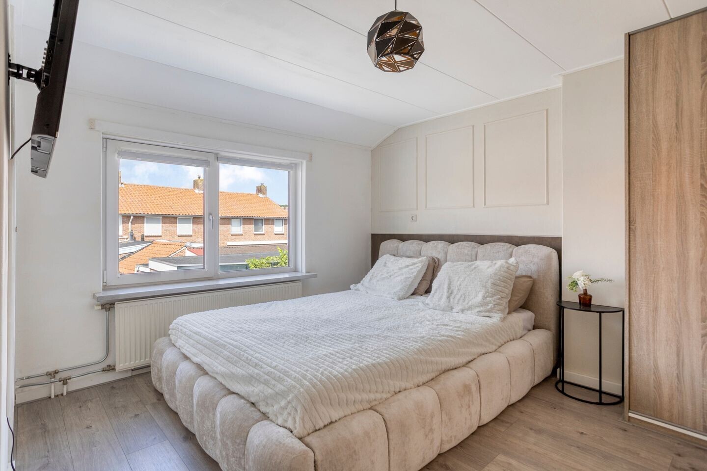 Tussenwoning te koop: Leostraat 5, Wijchen