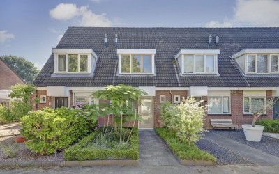 Robbekampen 8