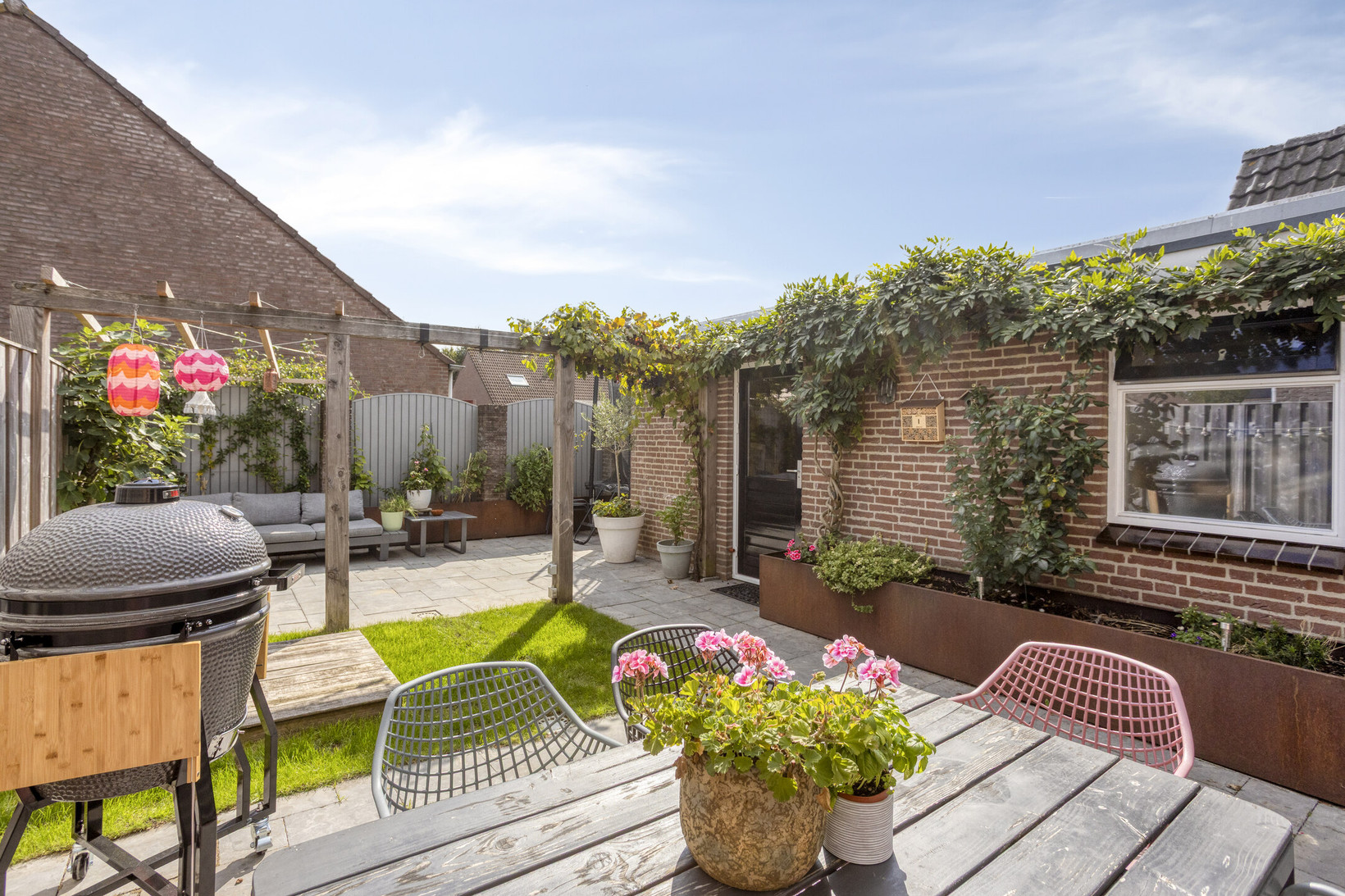 Tussenwoning te koop: de Laak 23, Dreumel