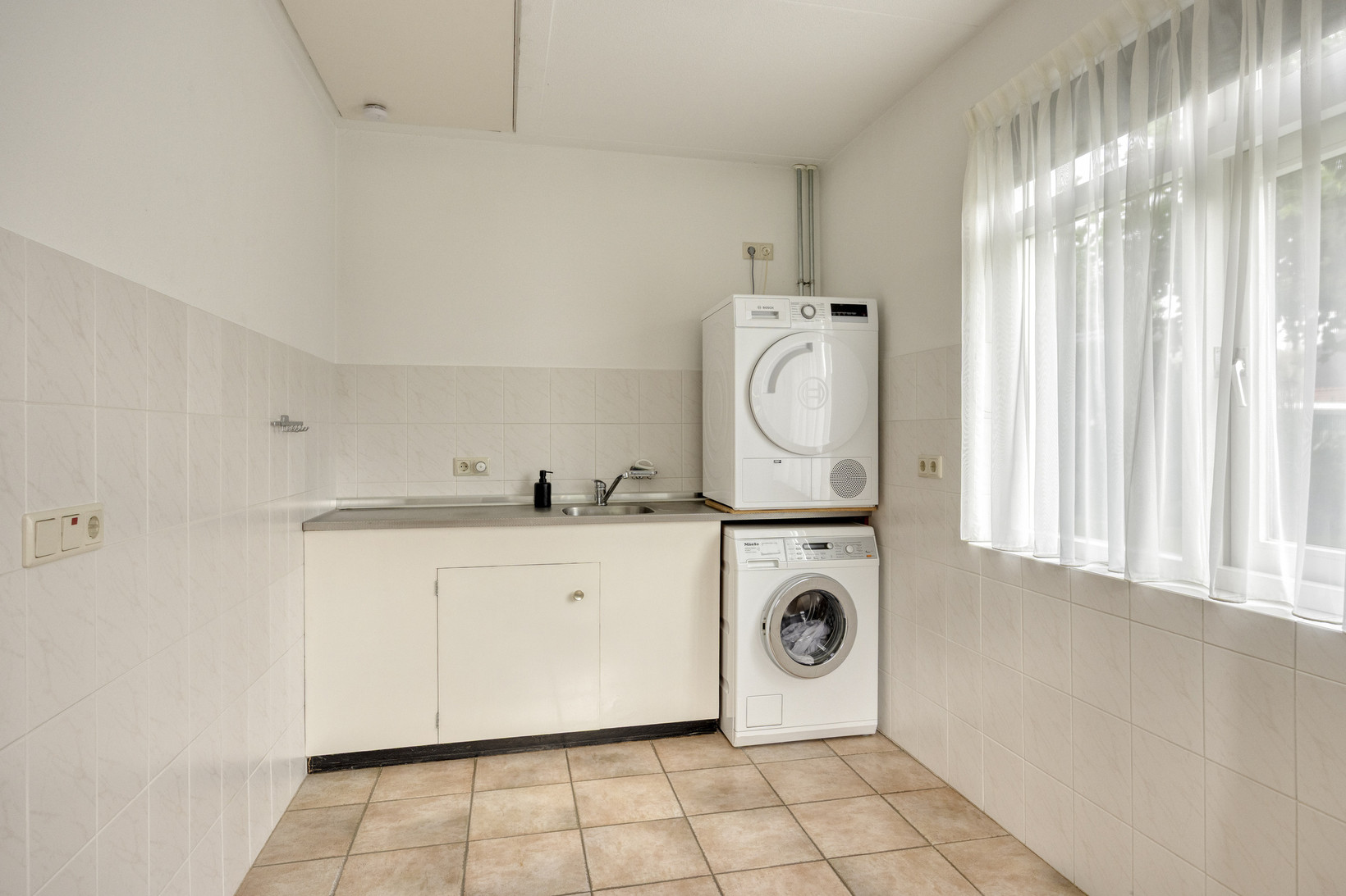 Vrijstaande woning te koop: Nieuwstraat 23, Dreumel