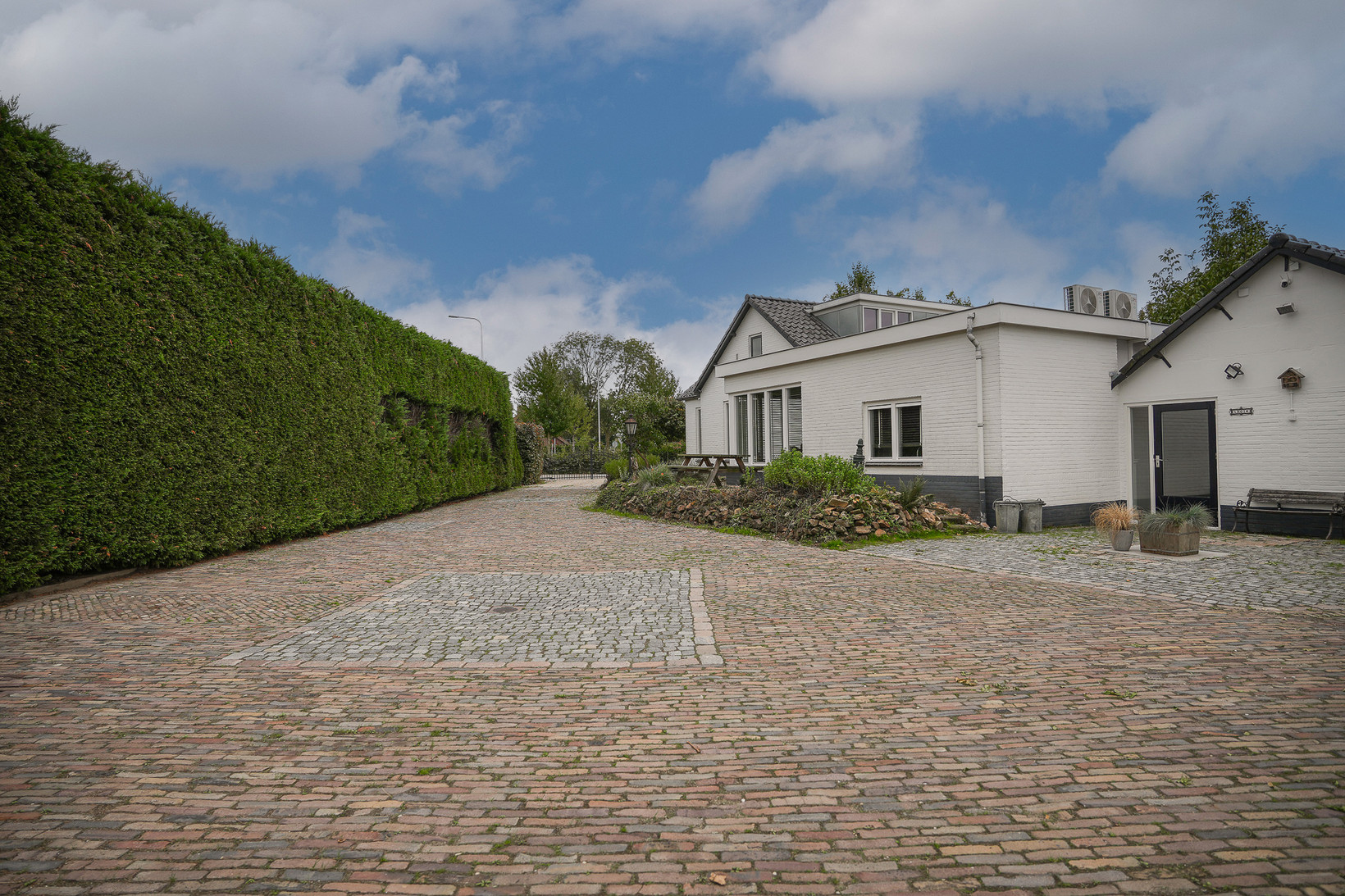 Vrijstaande woning te koop: van Heemstraweg 3, Heerewaarden