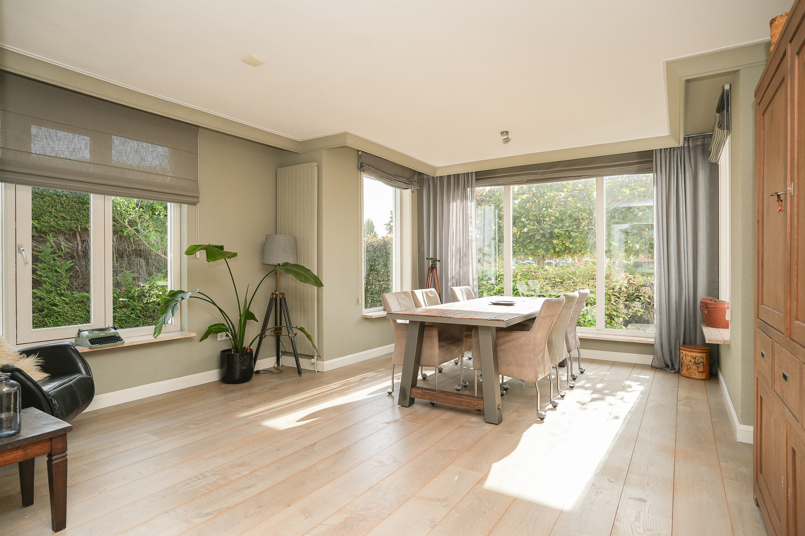 Vrijstaande woning te koop: van Heemstraweg 3, Heerewaarden